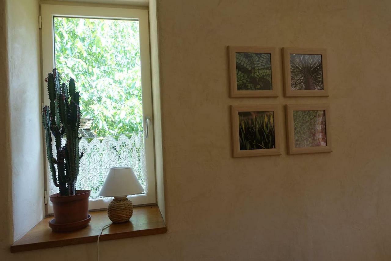 Gîte des quatre chemins La Vineuse Extérieur photo