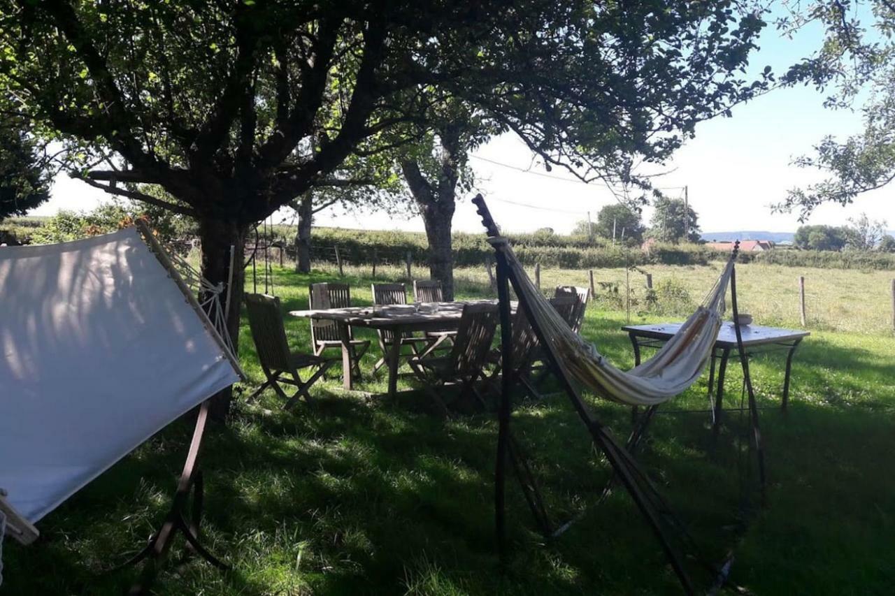 Gîte des quatre chemins La Vineuse Extérieur photo