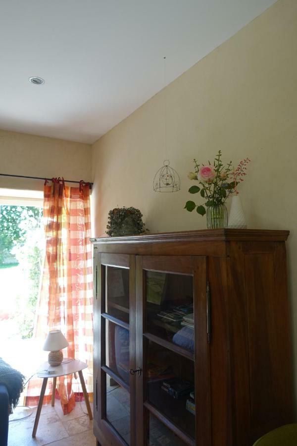Gîte des quatre chemins La Vineuse Extérieur photo